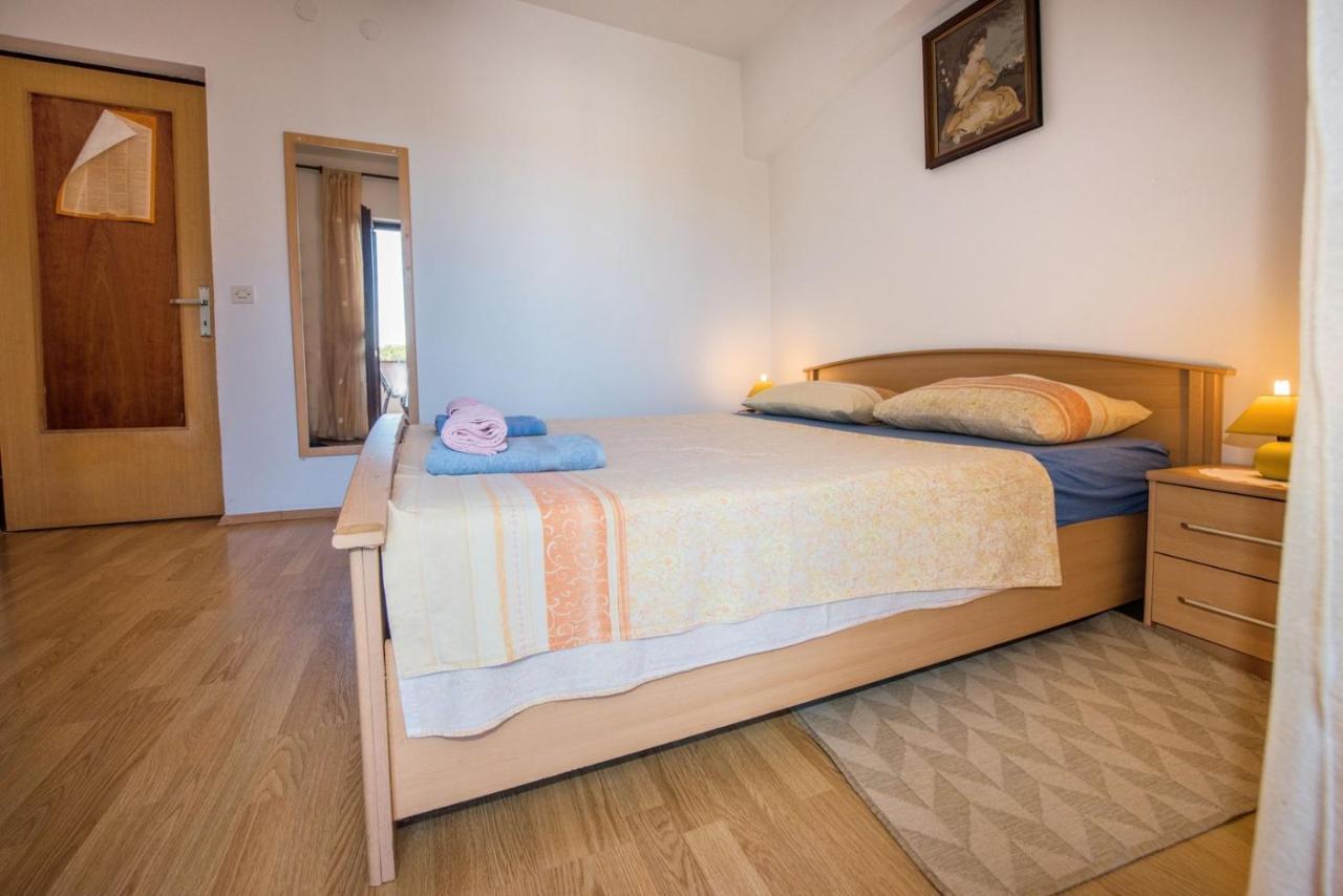 Two Bed Rooms Fortuna Near The Beach Poreč Buitenkant foto